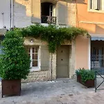 La Maison Dans Les Remparts * Aigues-Mortes