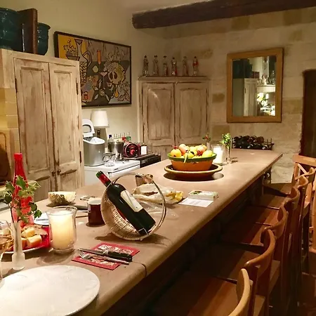 La Maison Dans Les Remparts Holiday home *