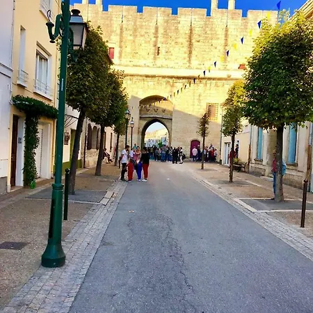 La Maison Dans Les Remparts Aigues-Mortes